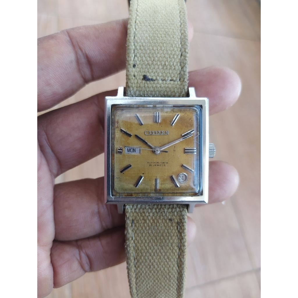 Citizen Tank Vintage