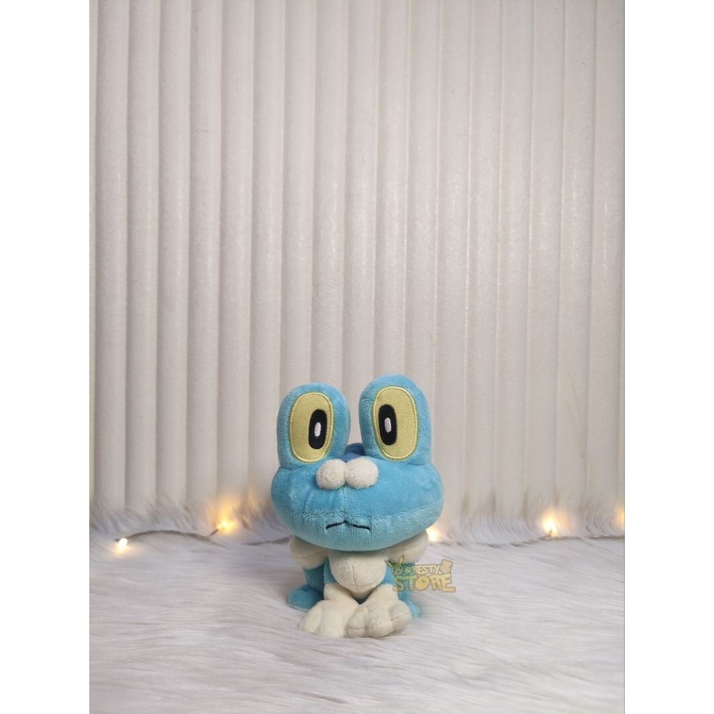 Boneka Pokemon Froakie - Pokemon Center