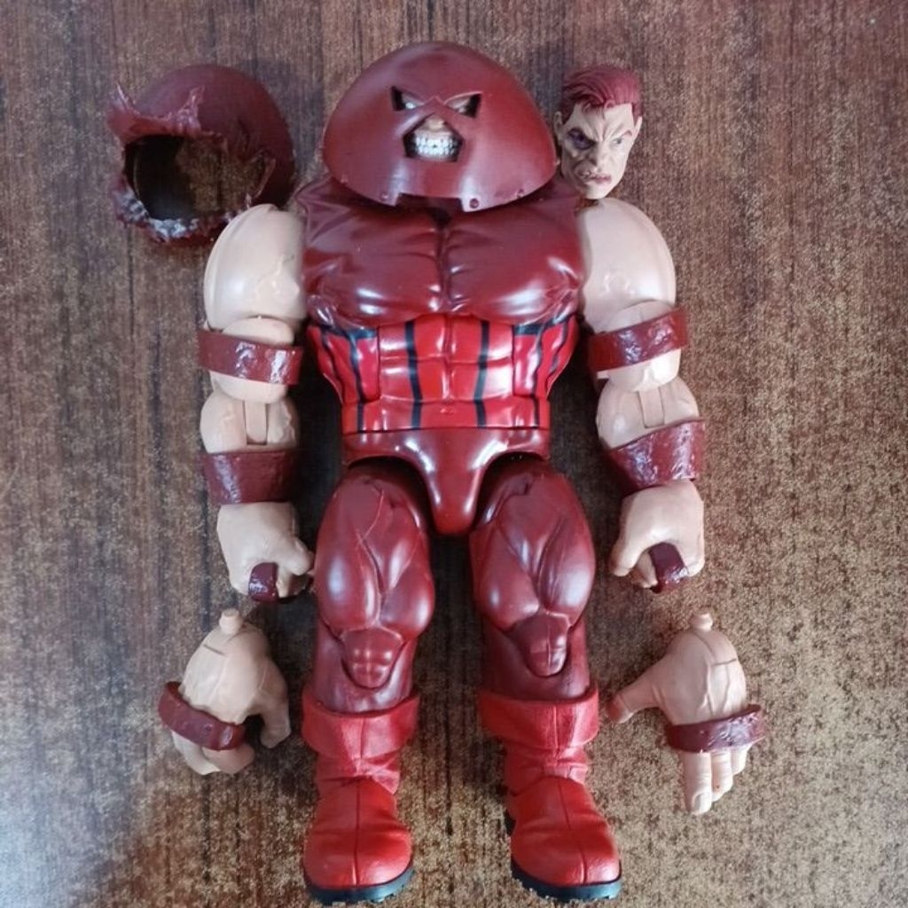 Marvel Legends Juggernaut (+Alt. Kepala, Damaged Helmet, dan 2 Alt. Tangan )