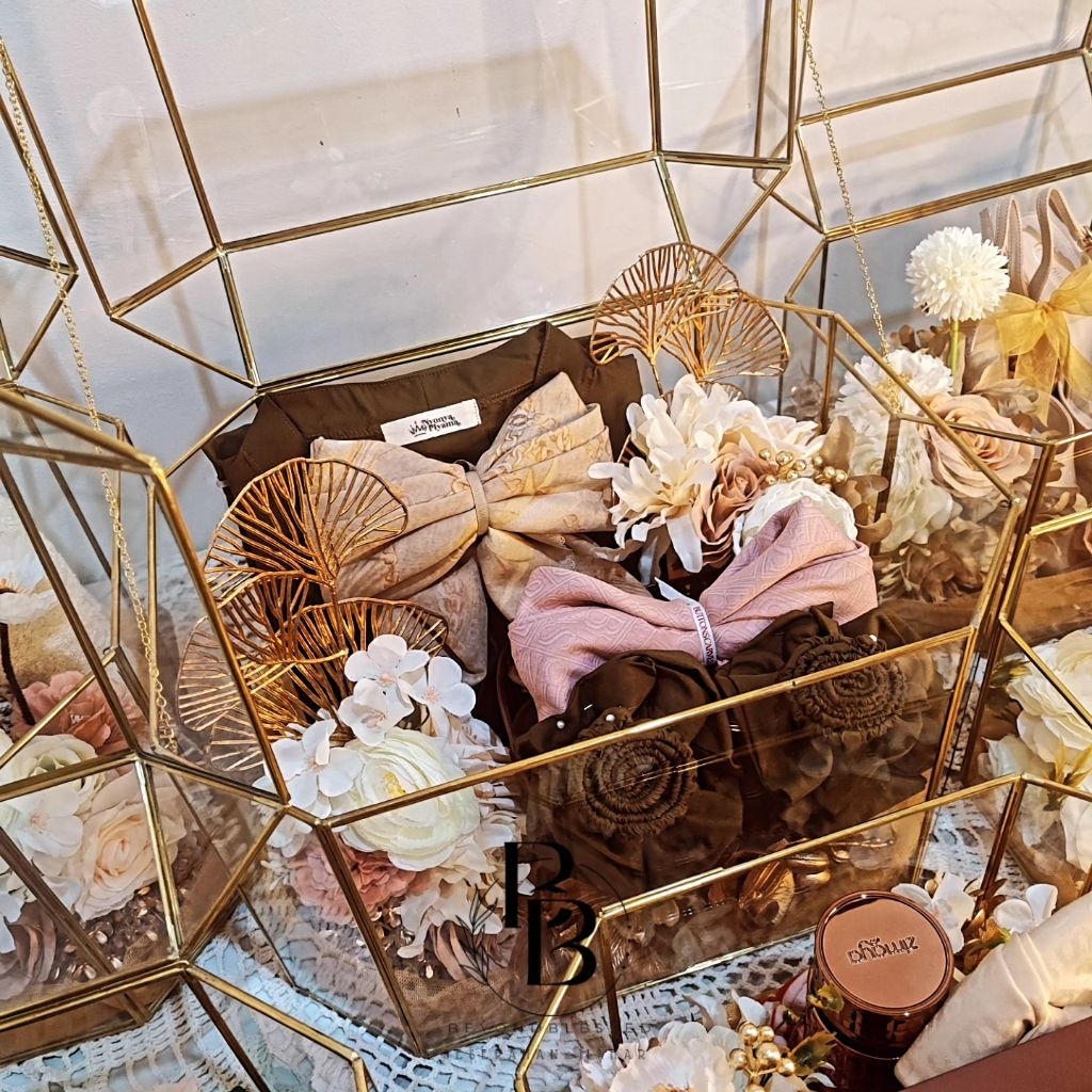 Promo Sewa Box Hantaran Seserahan Crystal Tray/ Terrarium