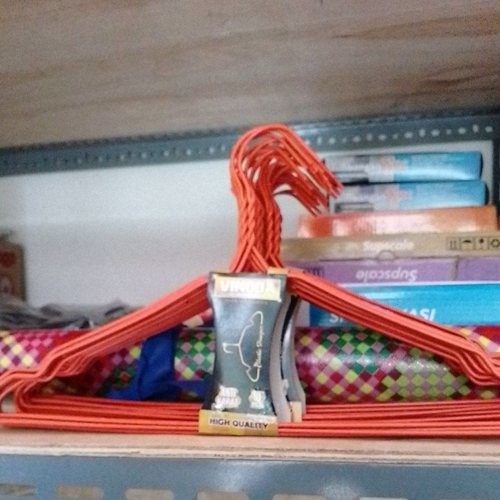 Hanger Baju Warna Stainless Vinoda