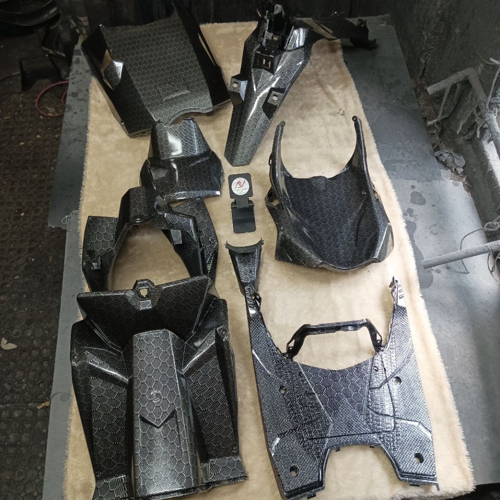 Full Body Kasar Beat Deluxe Gen 1 Full Karbon Celup - Carbon WTP