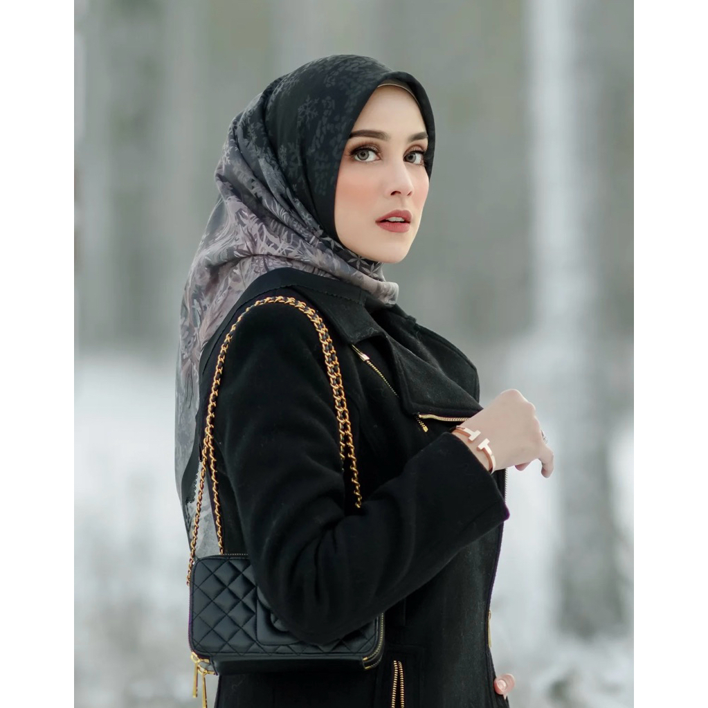 BUTTONSCARVES DISNEY FROZEN SERIES