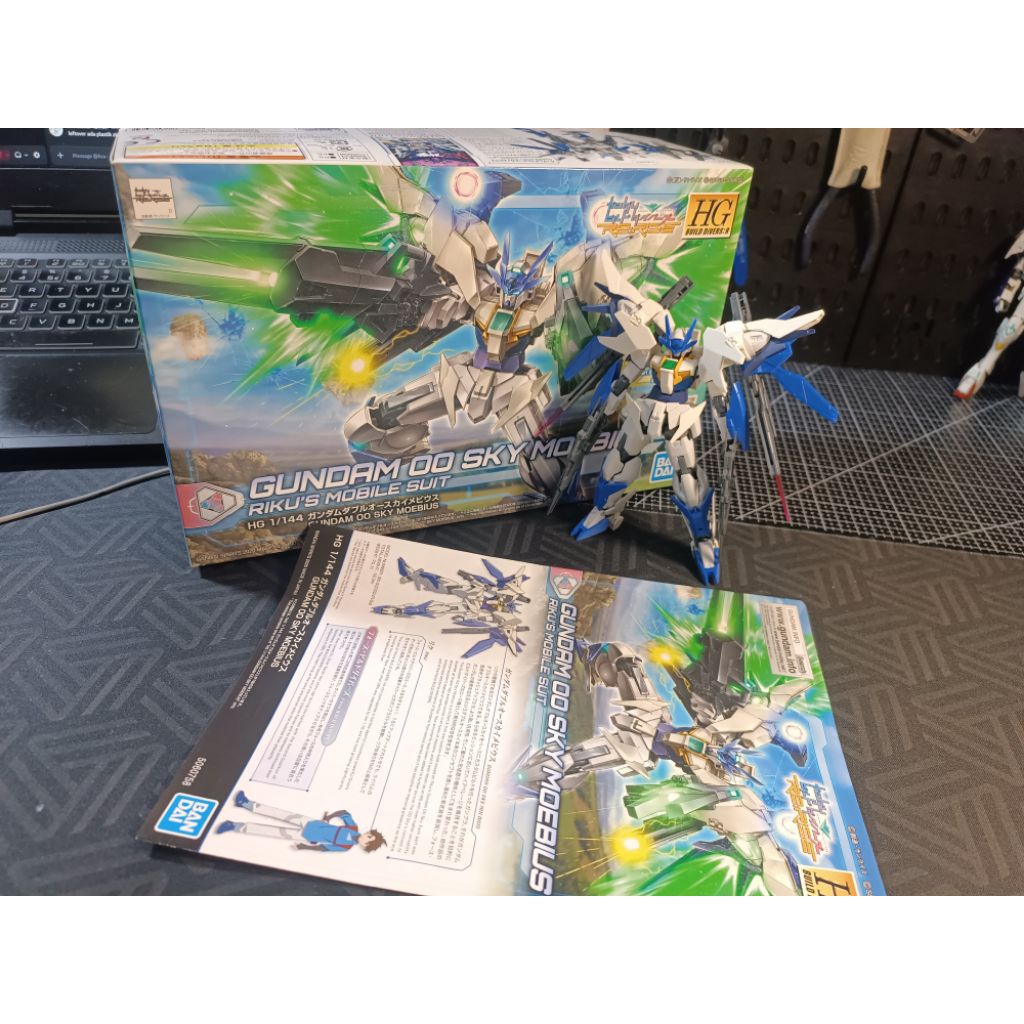(BOOKED)HGBDR Gundam 00 Sky Moebius Bandai