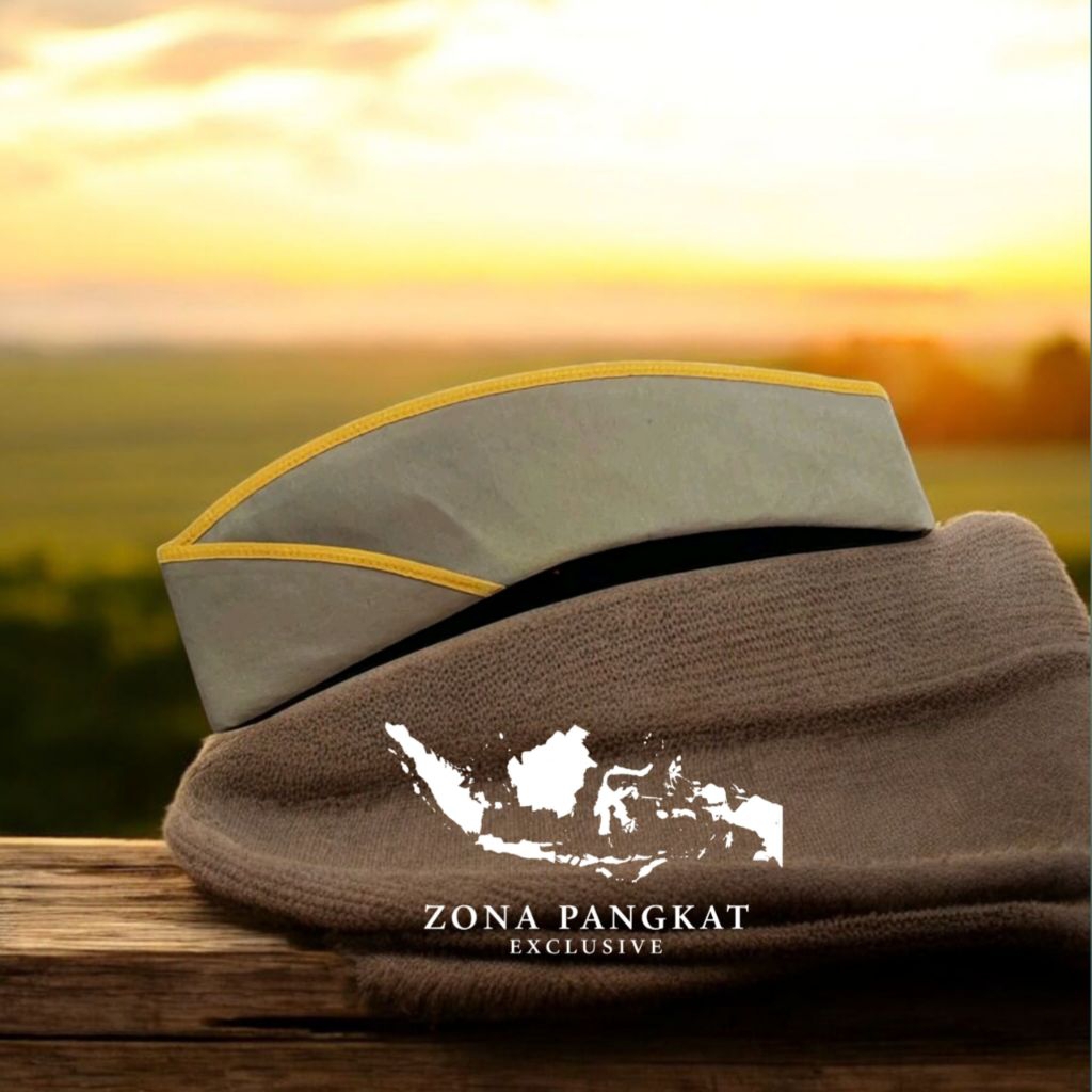 TOPI MUTZ WANITA - TOPI MUTZ WANITA LIS KUNING DAN LIS PUTIH