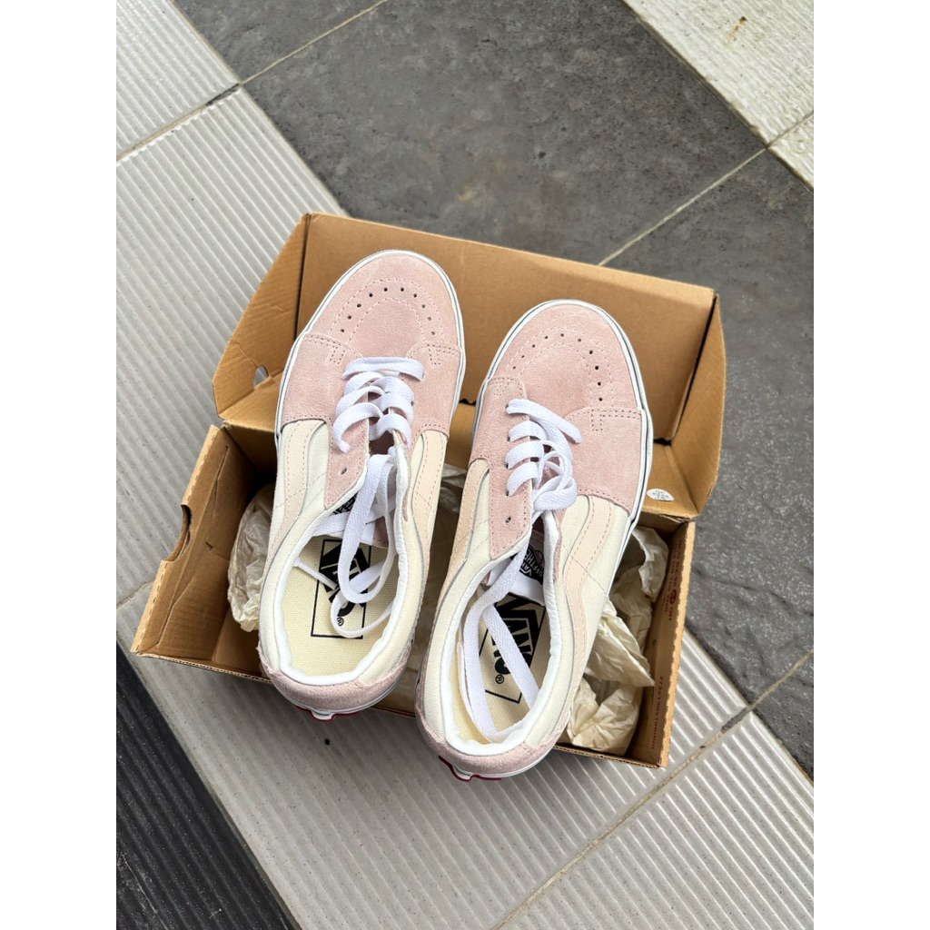 (BNIB/NEW) Sepatu Vans Shoes Sk8 Low 2-Tone Rose Smoke Woman sz 36 fit 37 (bought at foot locker)