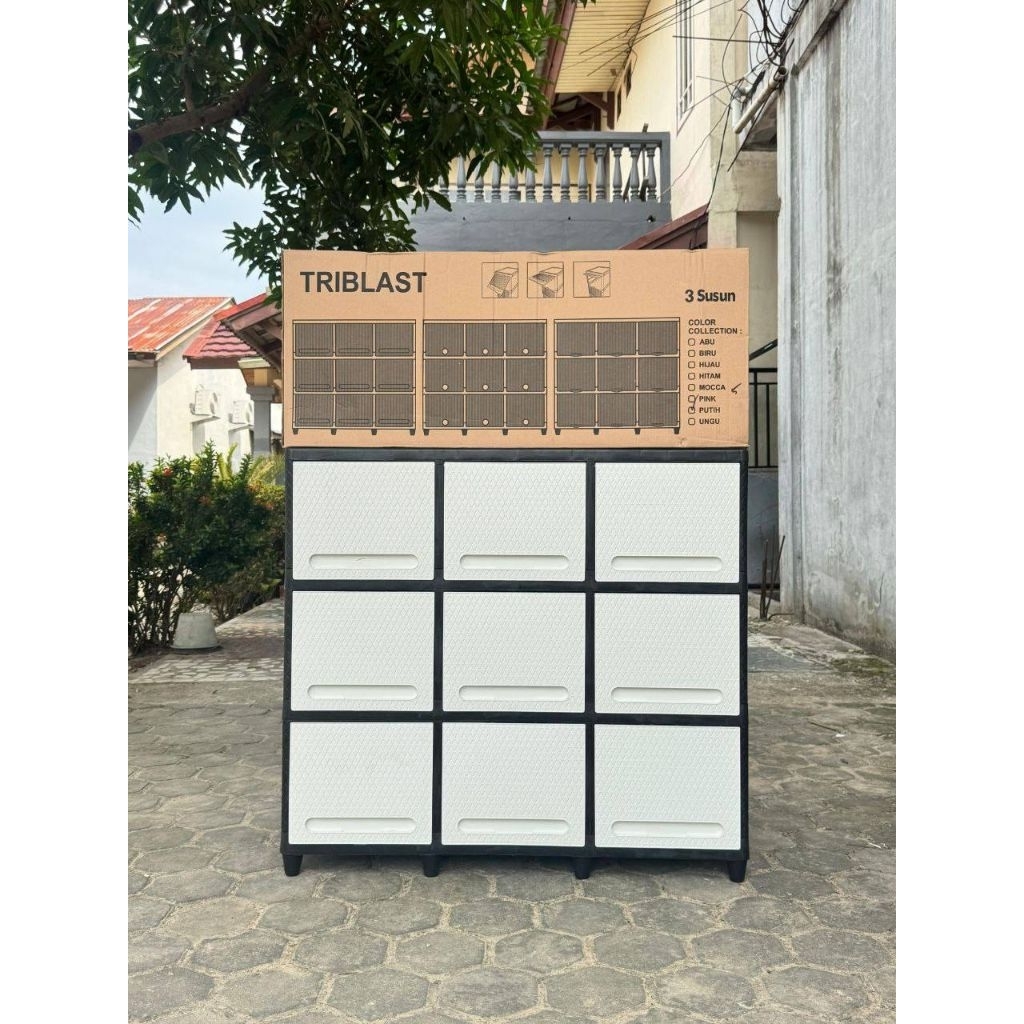 LEMARI TV/MEJA TV/KABINET TV/LEMARI PAKAIAN