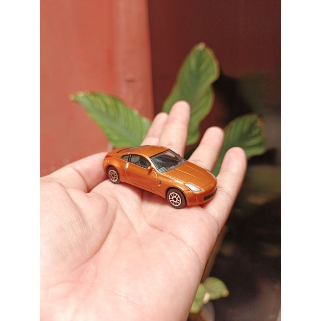 Diecast Nissan Fairlady Z 350Z Realtoy Action City Loose Orange