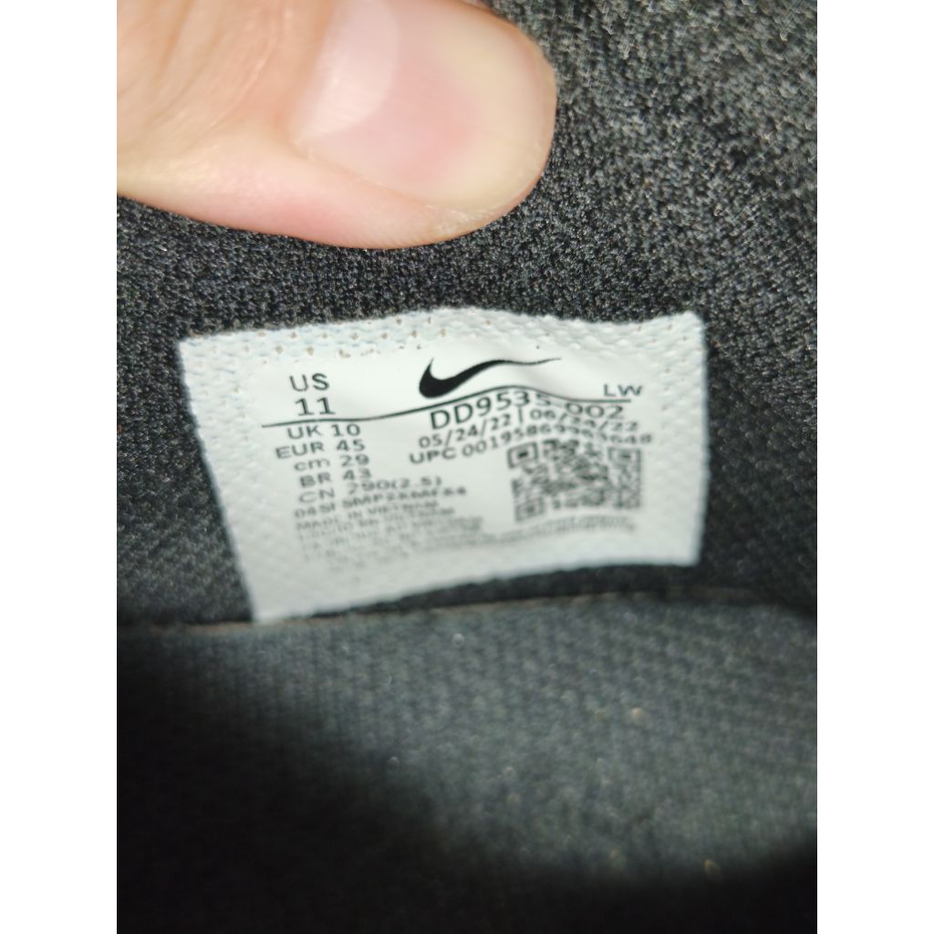 Sepatu Nike Precision 6 used