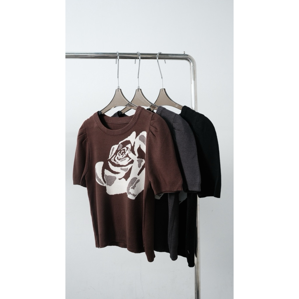 baju atau atasan rajut knit wanita motif bunga