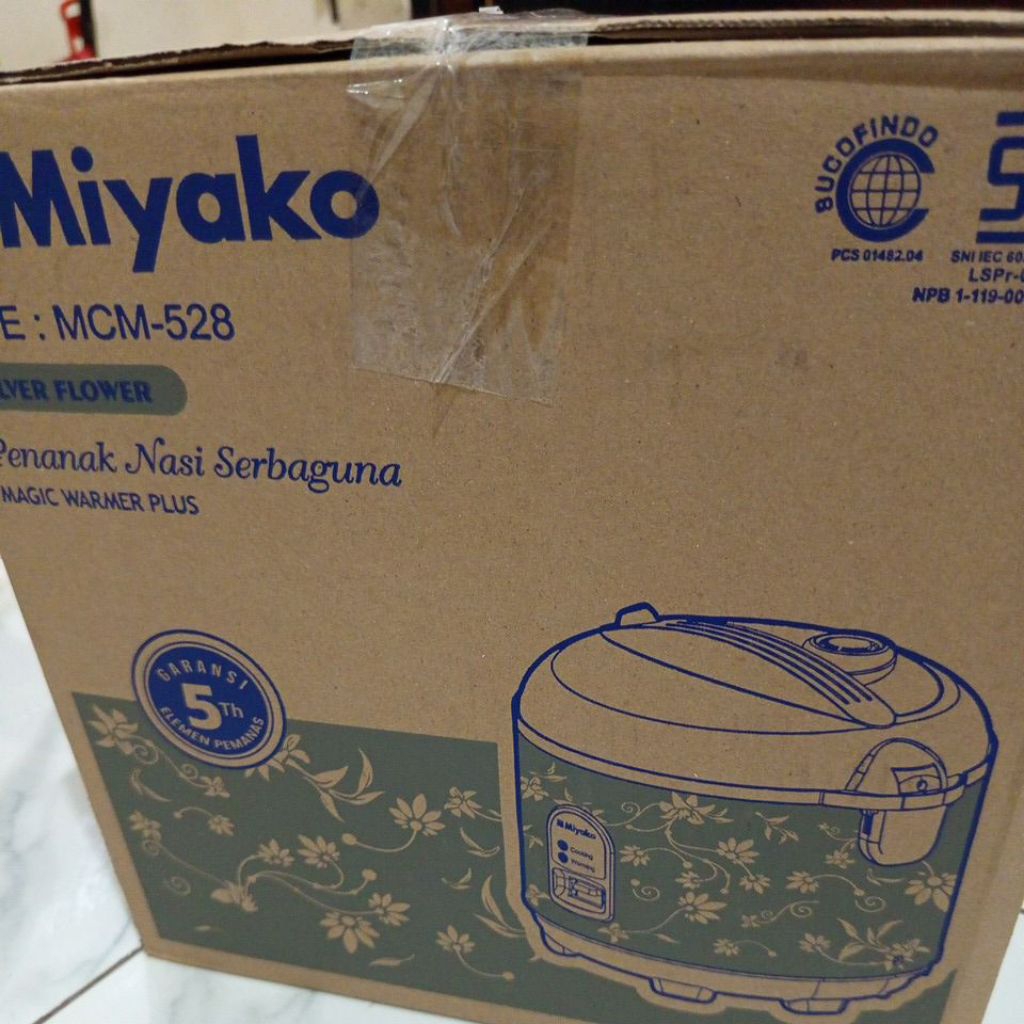Rice Cooker Miyako MCM 528