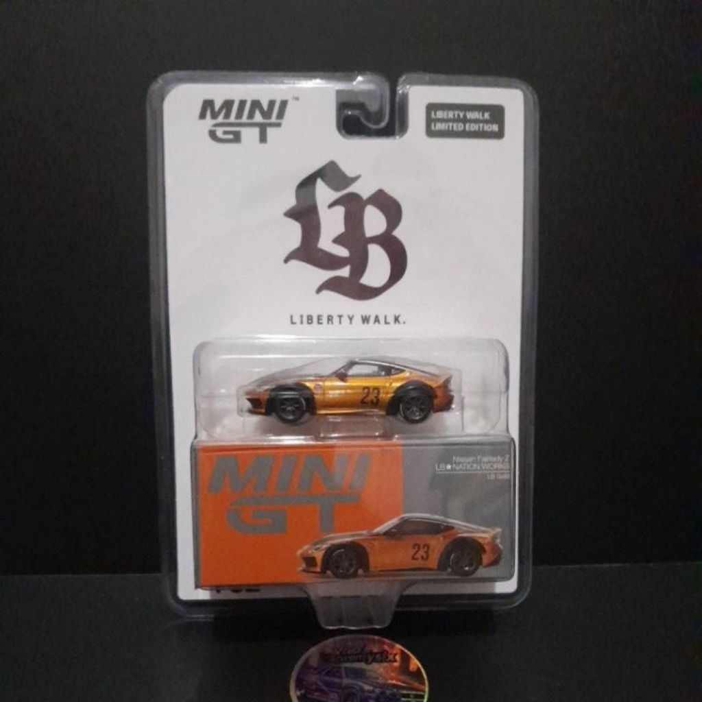 Mini Gt Nissan Fairlady Z LB*NATION WORKS [LB gold]
