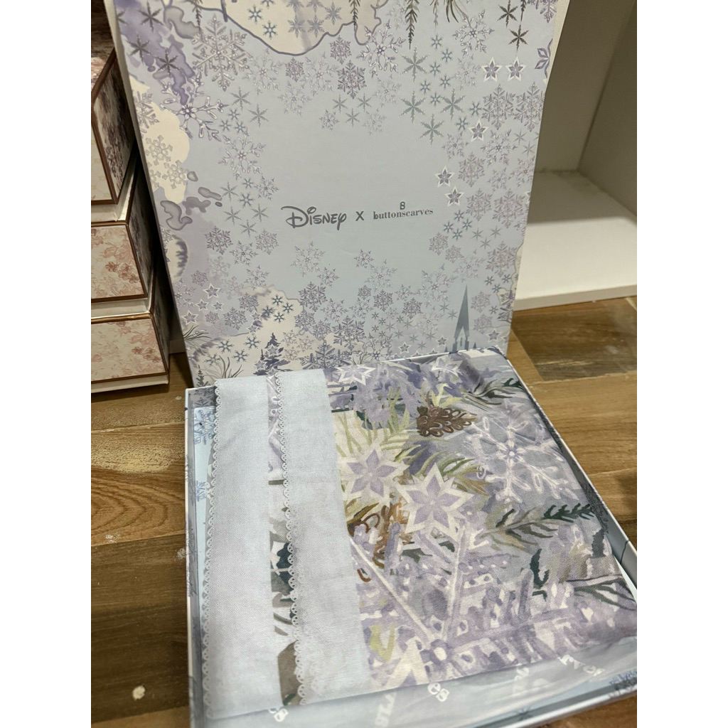 Frozen Ice water Pl buttonscarves