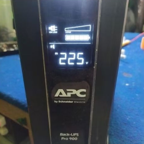 UPS APC Back-UPS Pro 900VA 540W 12V BR900MI