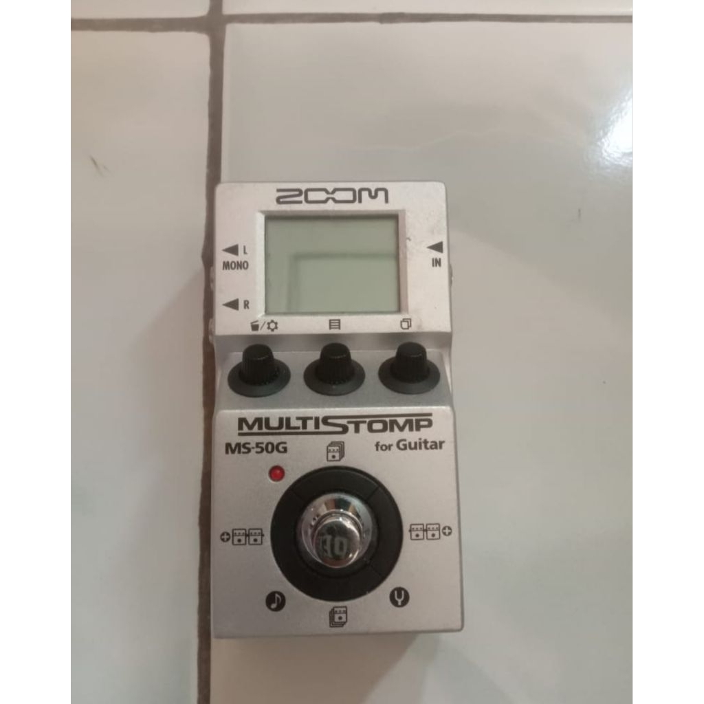 Epek Gitar Zoom Ms50g