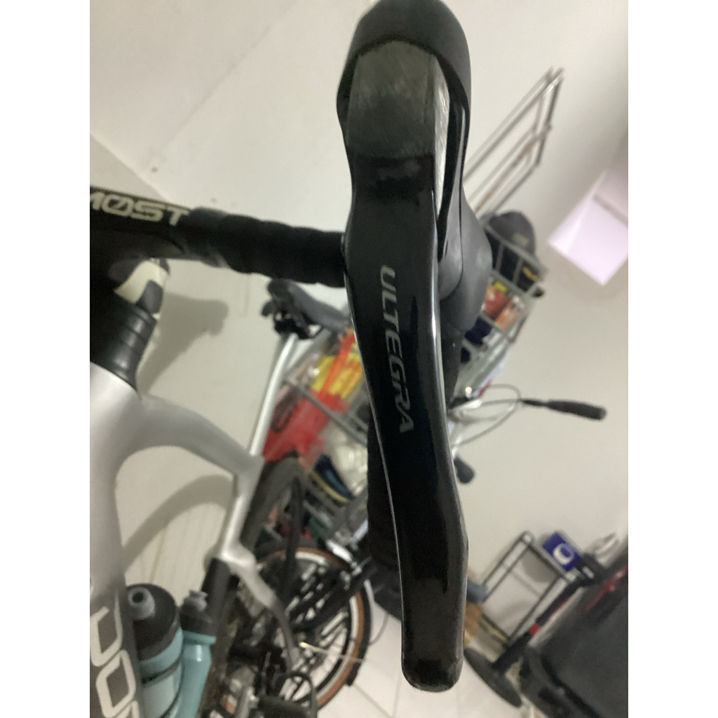 Brifter Shimano Ultegra 6700 – Kondisi Bekas Baik