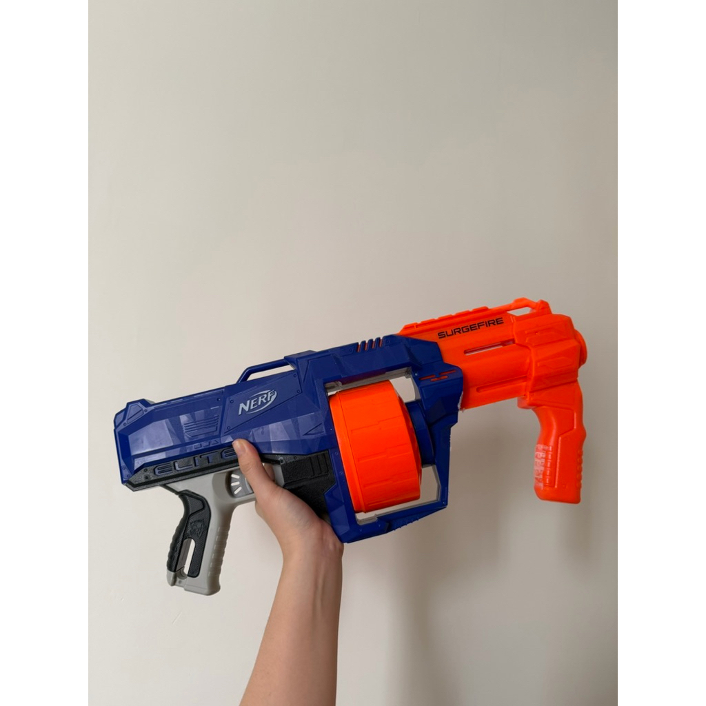 NERF N-STRIKE ELITE SURGEFIRE BLASTER + 15 DARTS NERF SURGEFIRE ORIGINAL