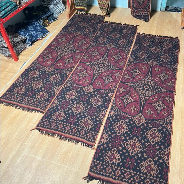 SELENDANG BALI BLANGKET MOTIF GRINGSING ANTIK