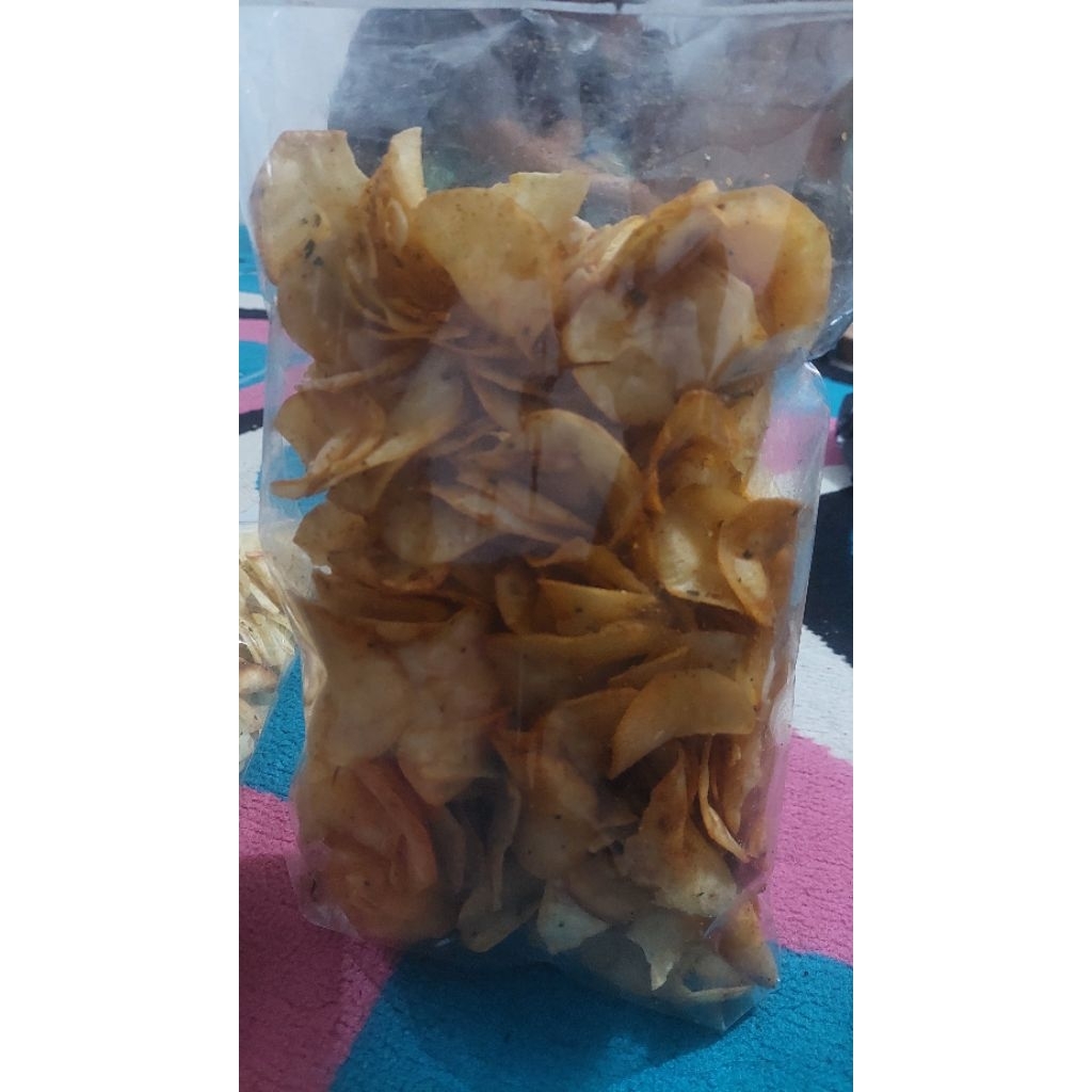 kiripik singkong gurih pedas