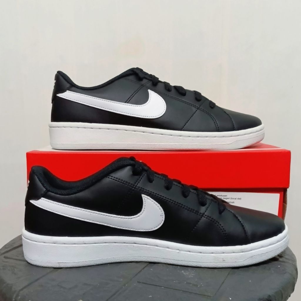 Sepatu Wmns Nike Court Royale 2 NN BLACK/White DH3159 001