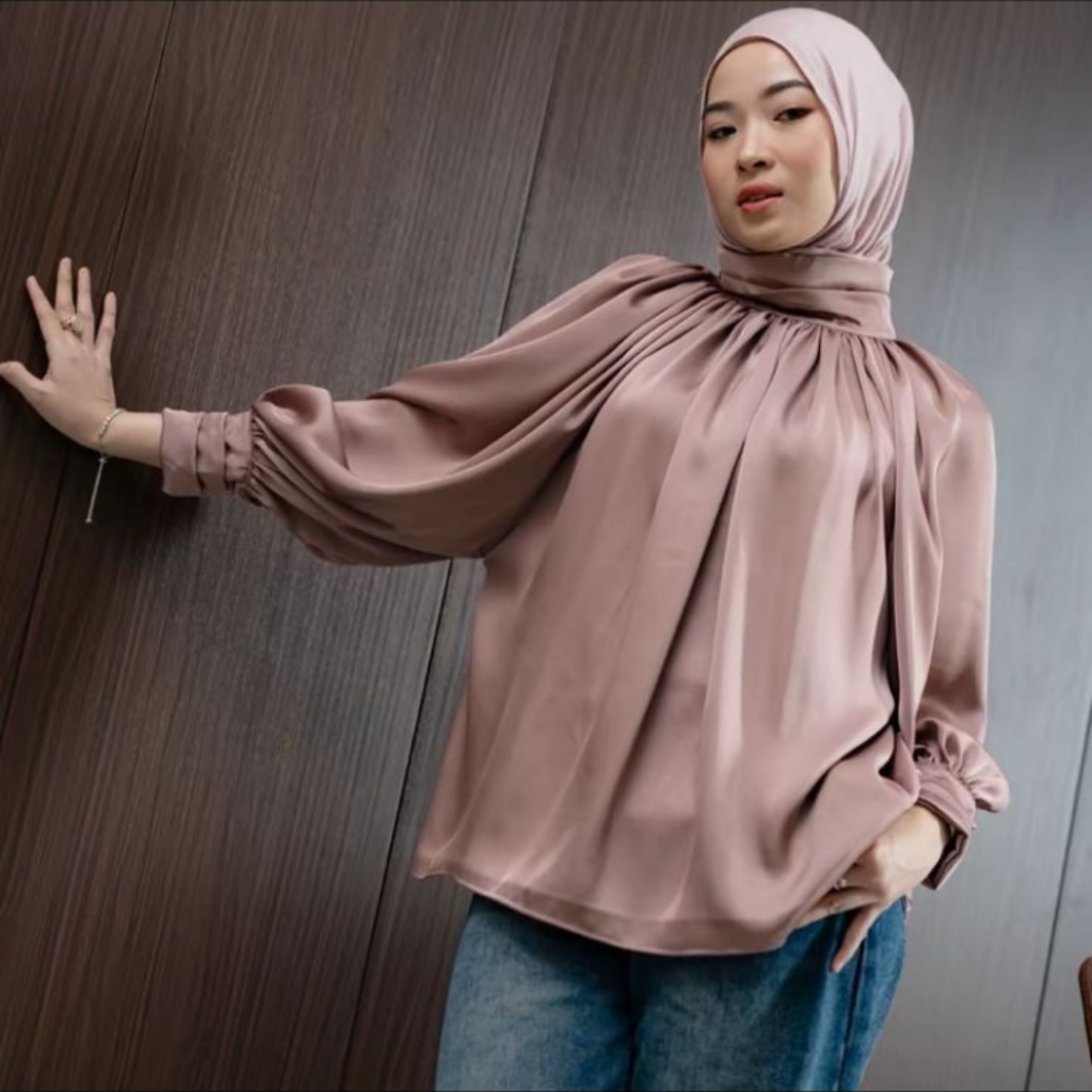FAFA - Kalea Atasan Turtle Neck wanita Blouse Batwing Rayon Twill Premium
