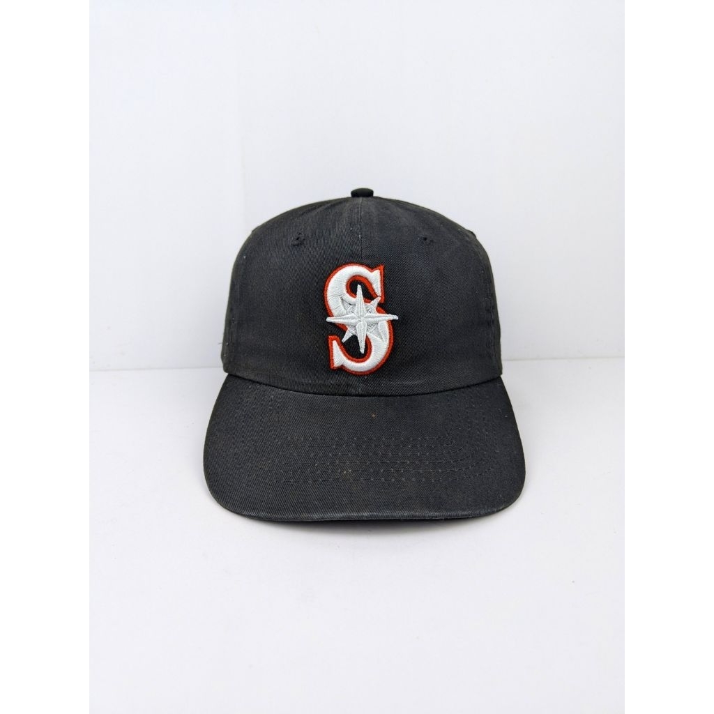 Topi MLB Seattle Mariners Logo S Fashion Black White Red Baseball Simpel Skena