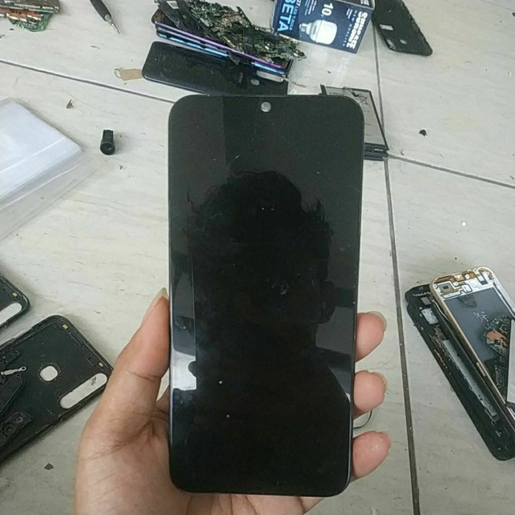 lcd bekas Infinix smart 3 plus,glass pecah lcd garis pinggir,bisa pakai