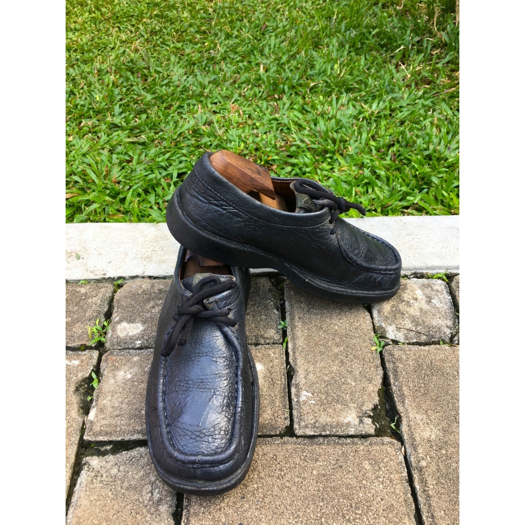 Sepatu second Kulit original semi Wallabee Clarks
