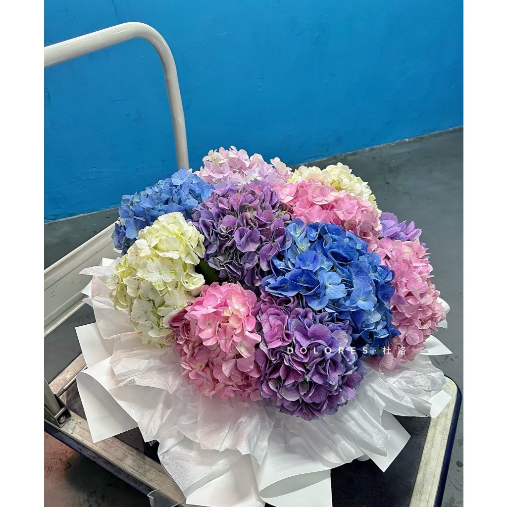 Hadiah Natal-Buket Bunga Palsu Premium Hadiah Ultah: Bunga Hortensia Sabun dengan Aroma Pewangi