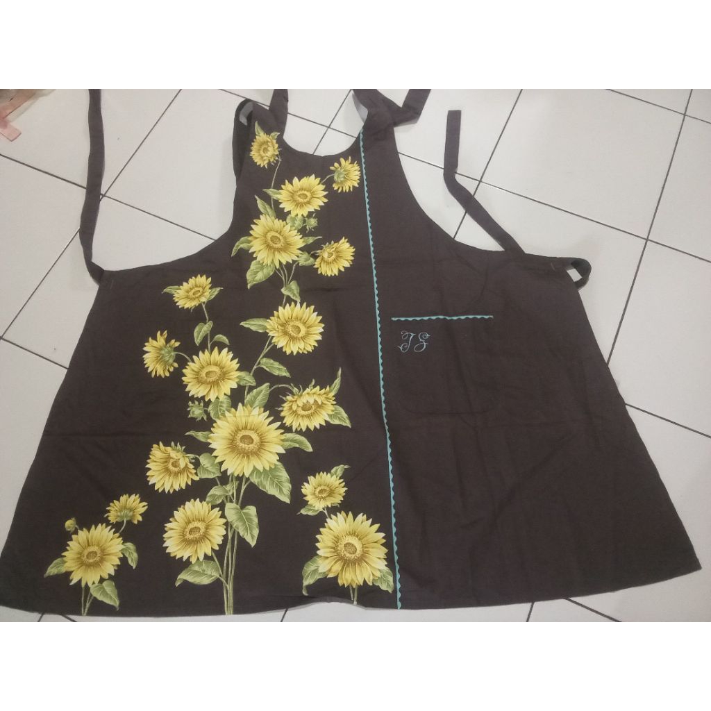 Apron Junko Shimada TOKYO  100% NEW ..ORi..ORI...ORI..