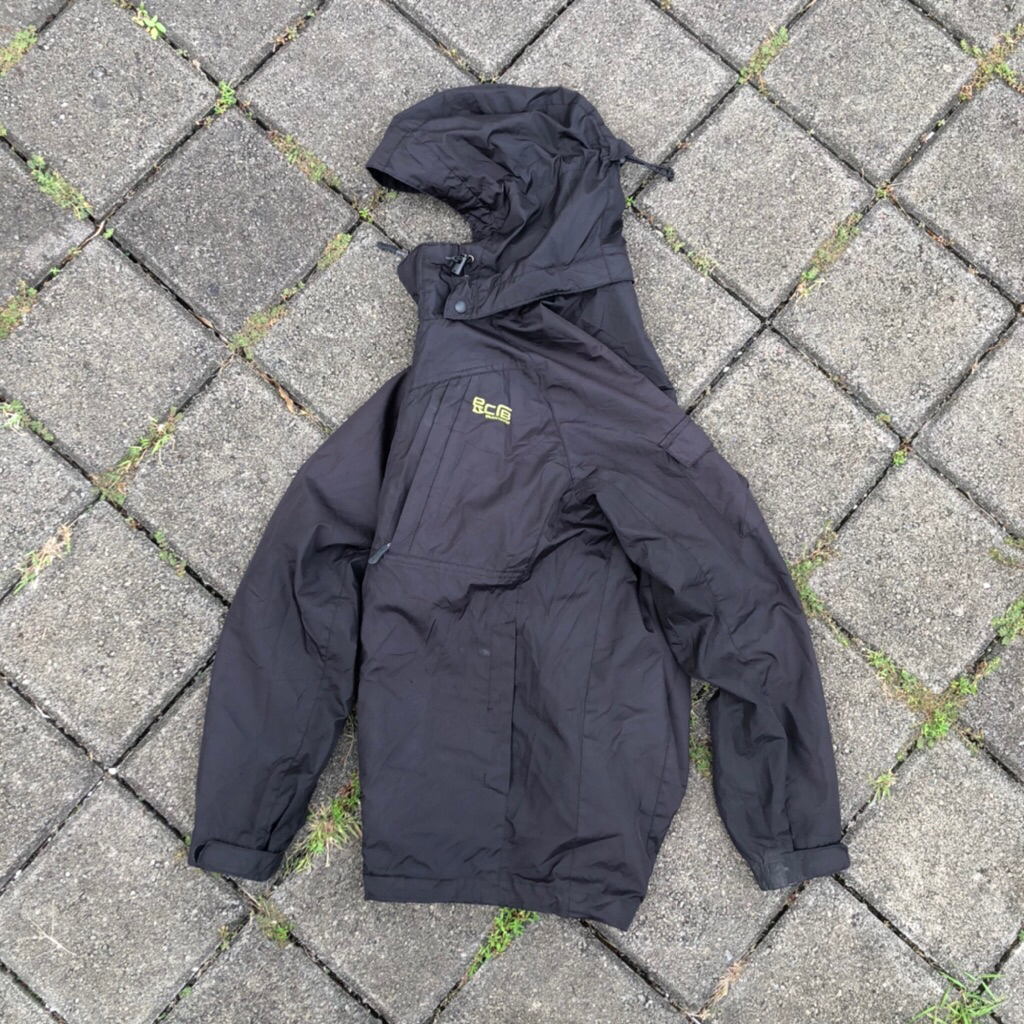 outdoor Echoroba gorpcore waterproof preloved not arcteryx