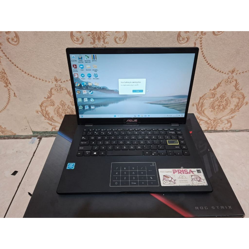 Laptop Asus Vivabook E410MA -CELERON -SSD 128GB -4GB -SIAP PAKAI