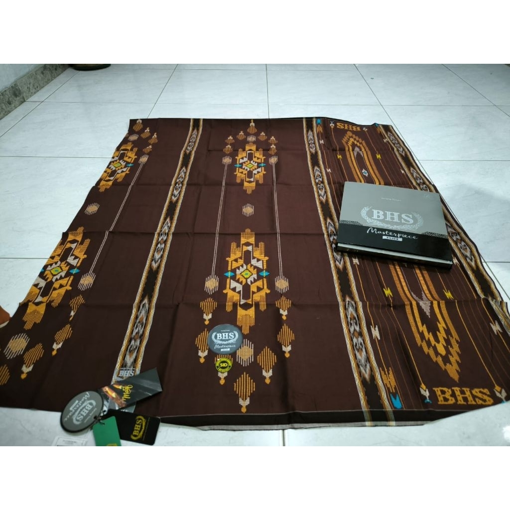 Sarung BHS Masterpiece SID Sutra, warna Coklat