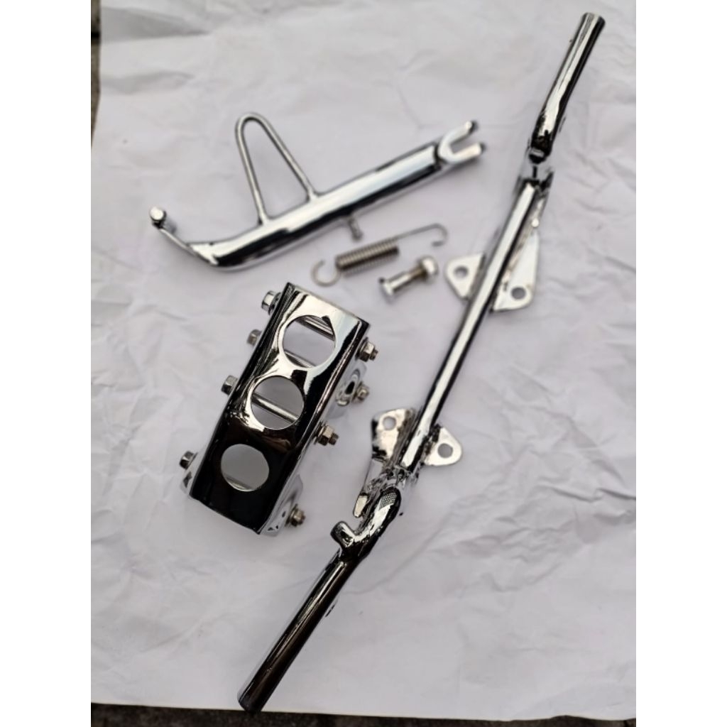 braket brecket pangkan mesin dudukan footstep postep pijakan jagang samping standrt set baut honda M