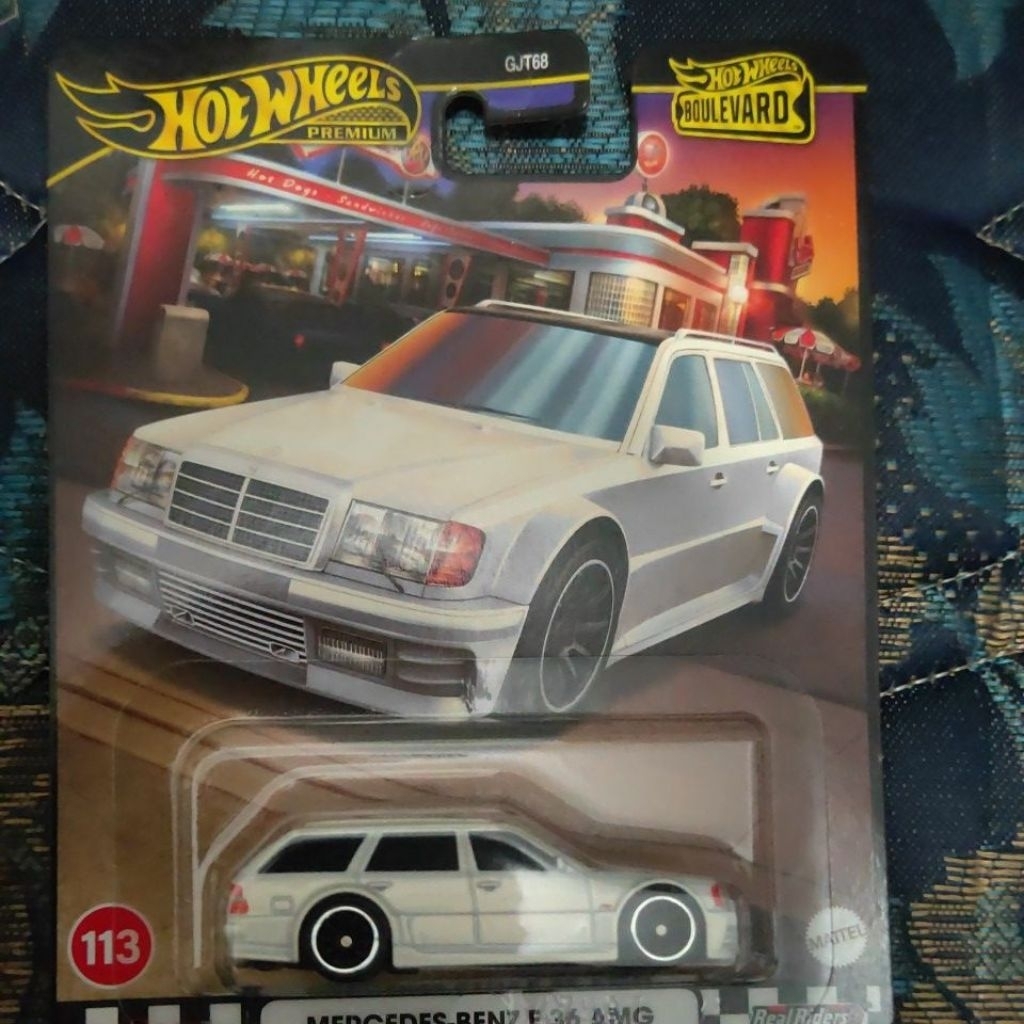 hot wheels premium mercedes e36 amg