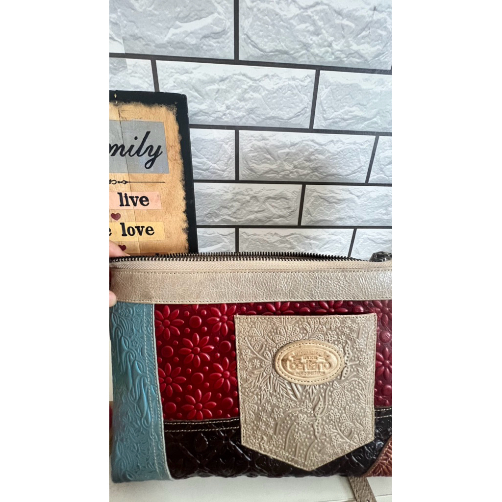 tas kulit berliano motif batik