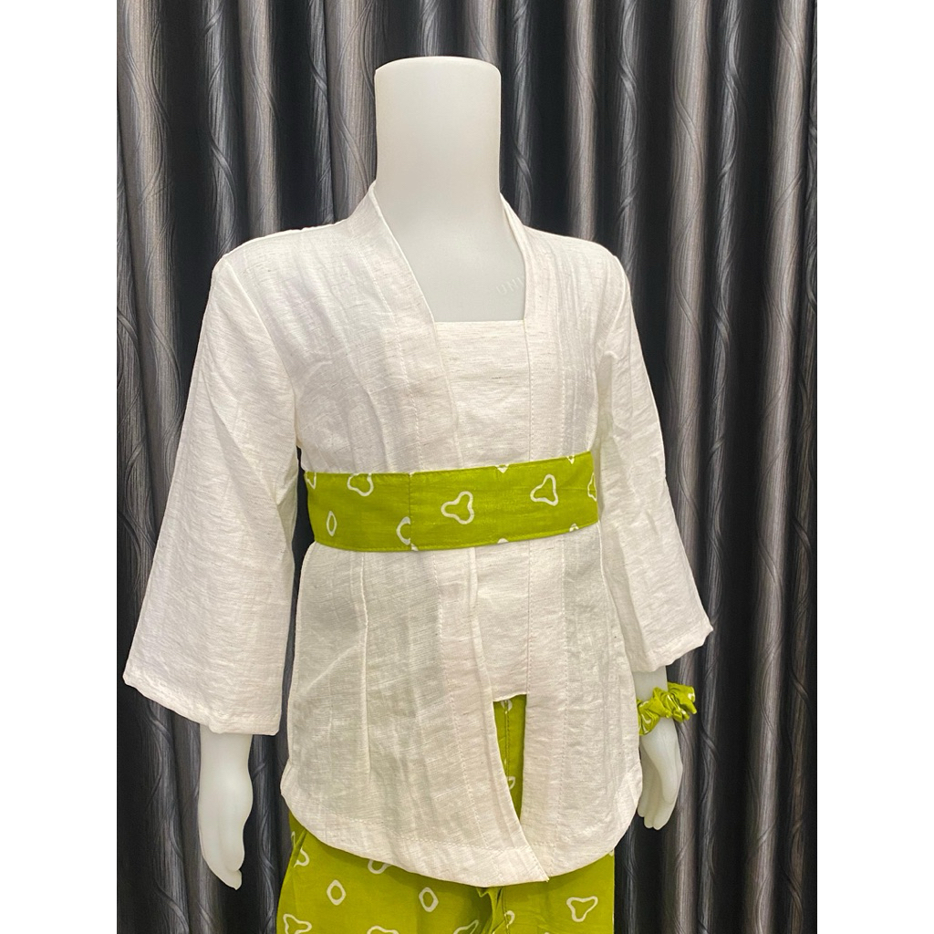 Kebaya Anak Linen