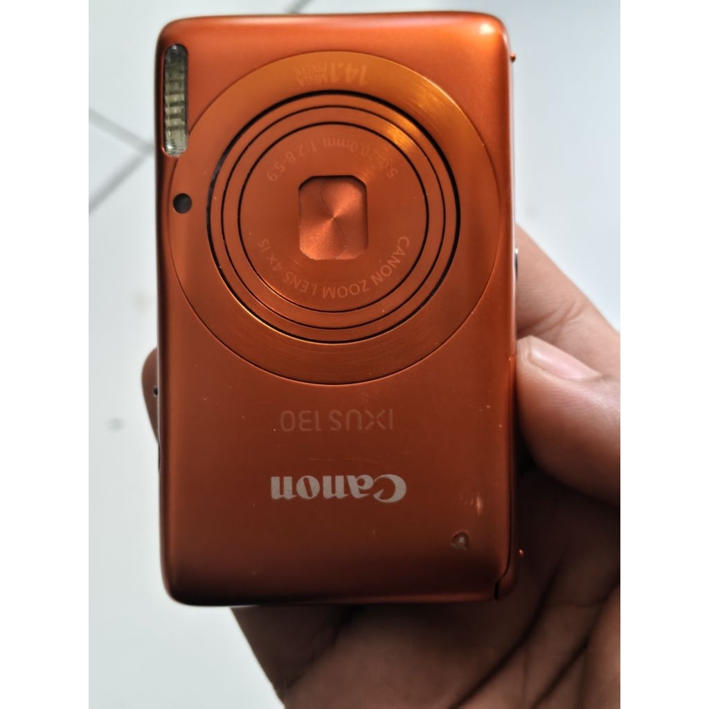 CANON IXUS 130