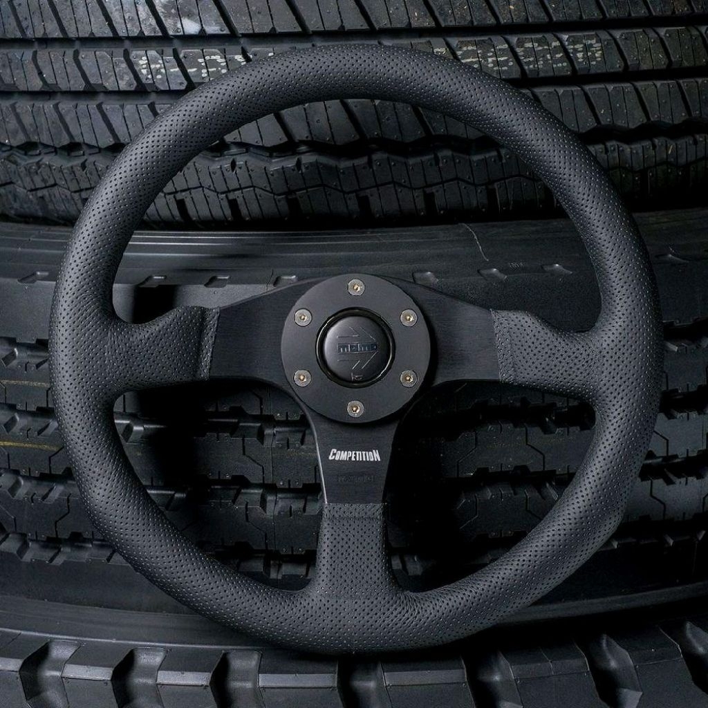 Stir racing momo competition steering whell original italy