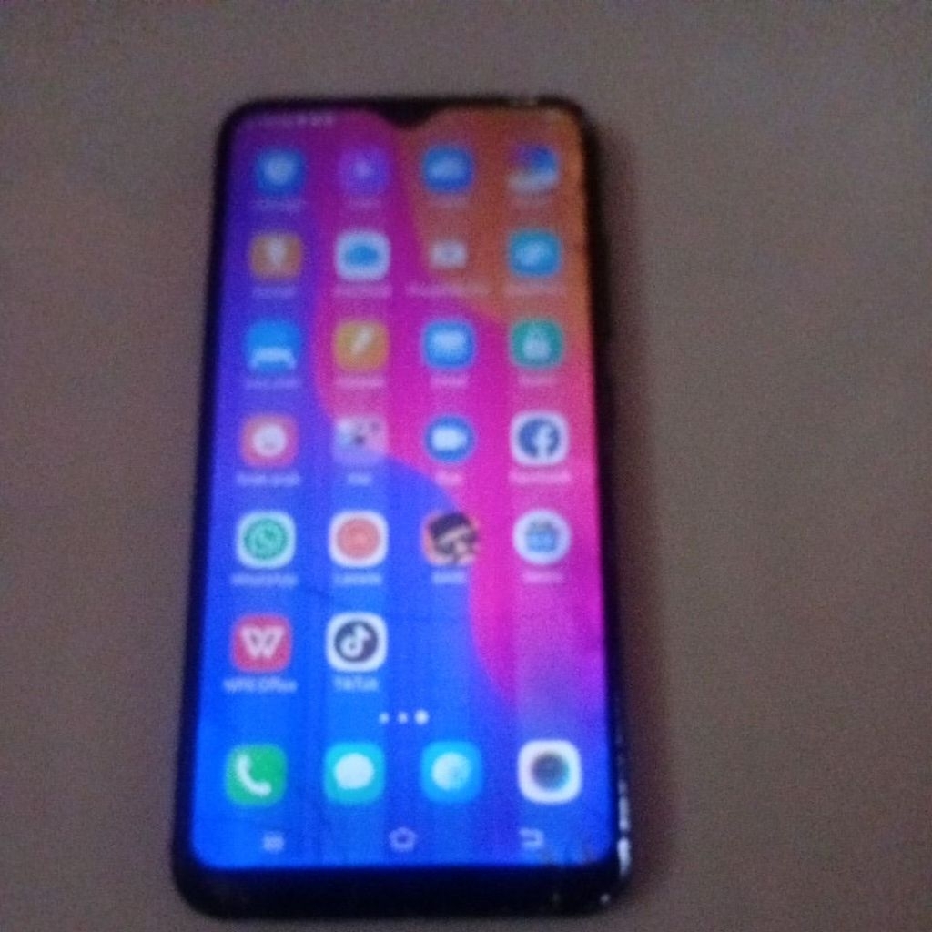 vivo y 93 Ram 3/32  minus