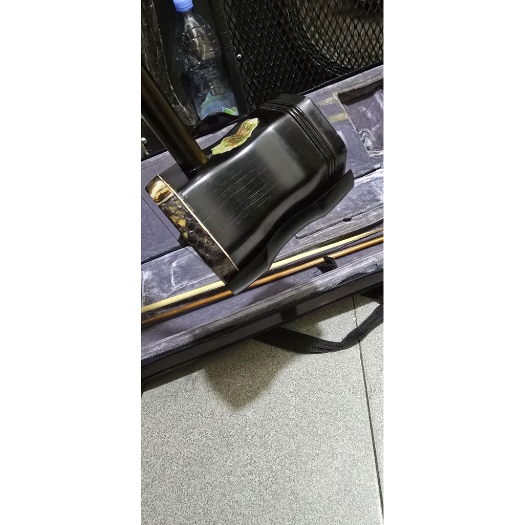 alat musik gesek erhu dunhuang