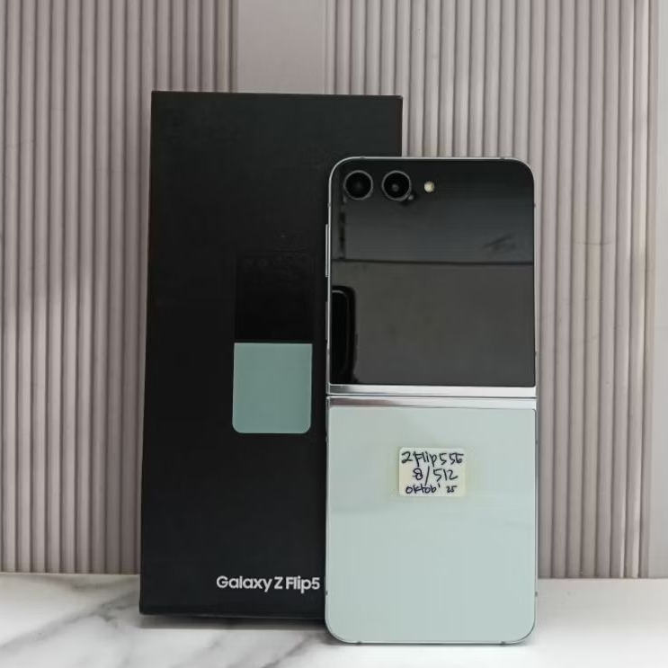 Samsung galaxy z flip 5 5g 8/512 second