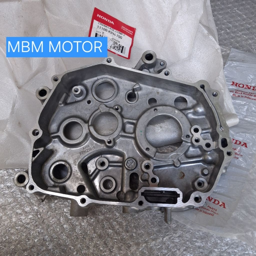 CRANKCASE BLOK BLOCK TENGAH KANAN HONDA SUPRA X125 KARISMA KHARISMA KIRANA ORI AHM 11100-KPH-700 TAP