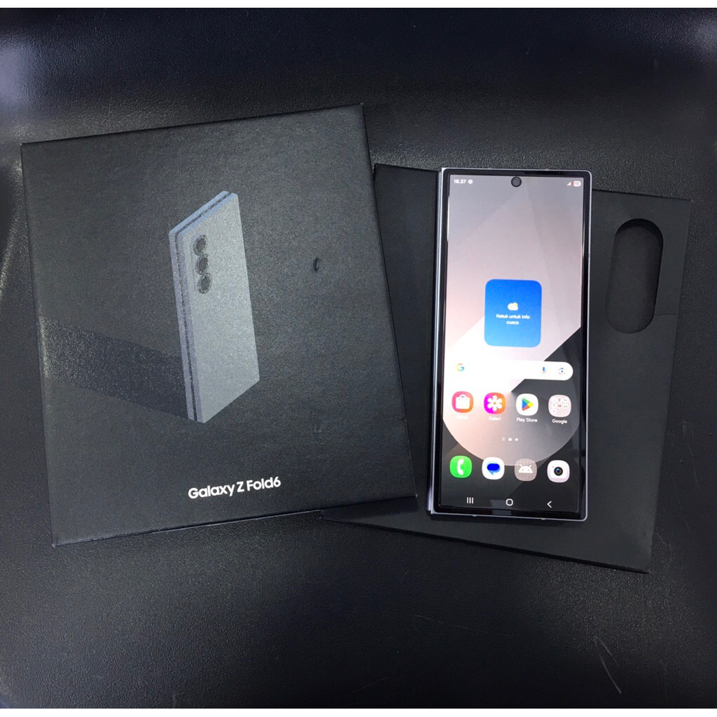 SAMSUNG GALAXY Z FOLD 6 12/256 GB SECOND