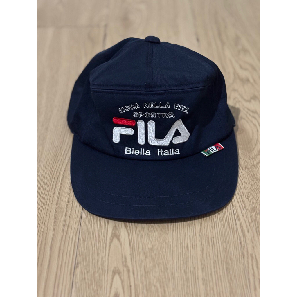 topi fila