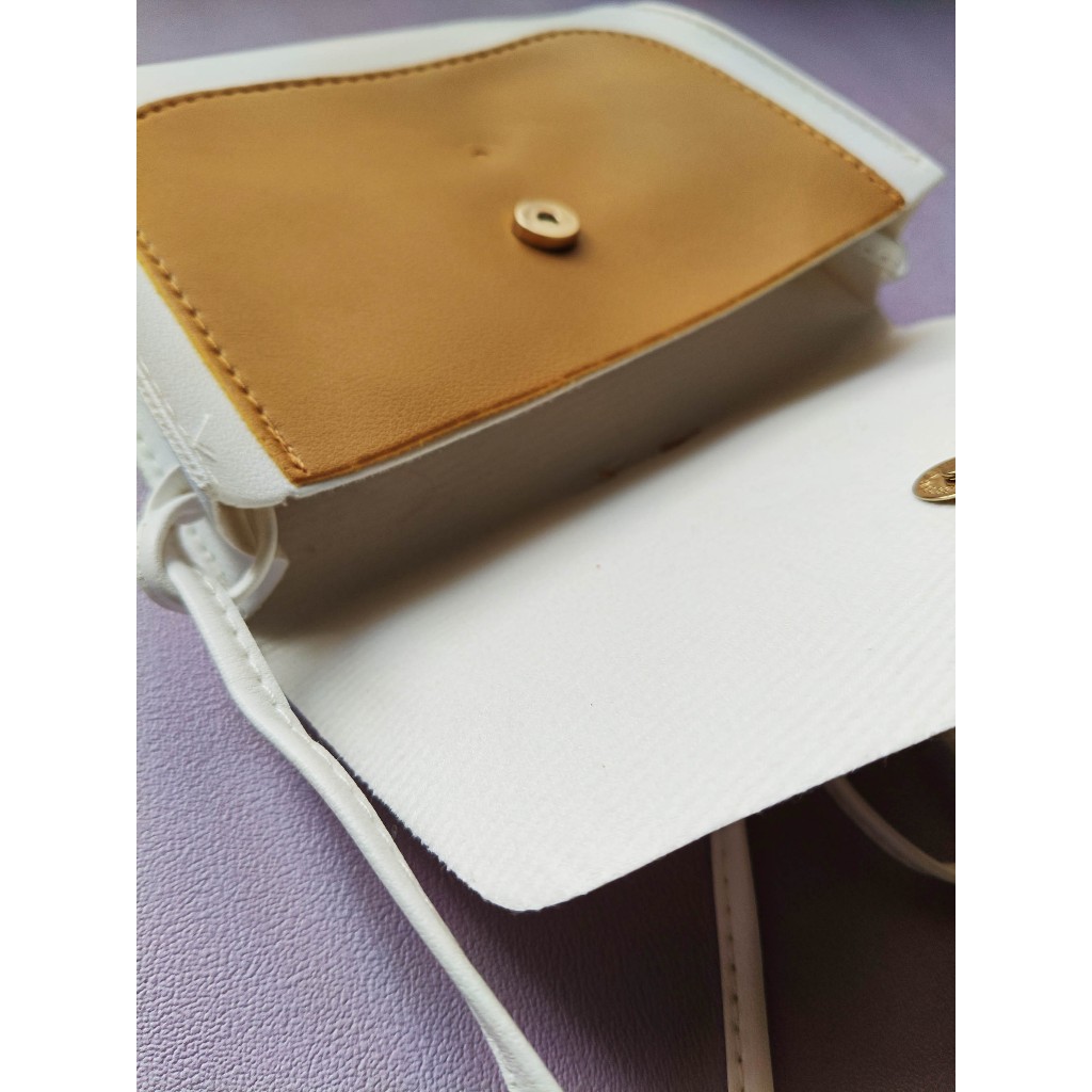 tas wanita beige cream