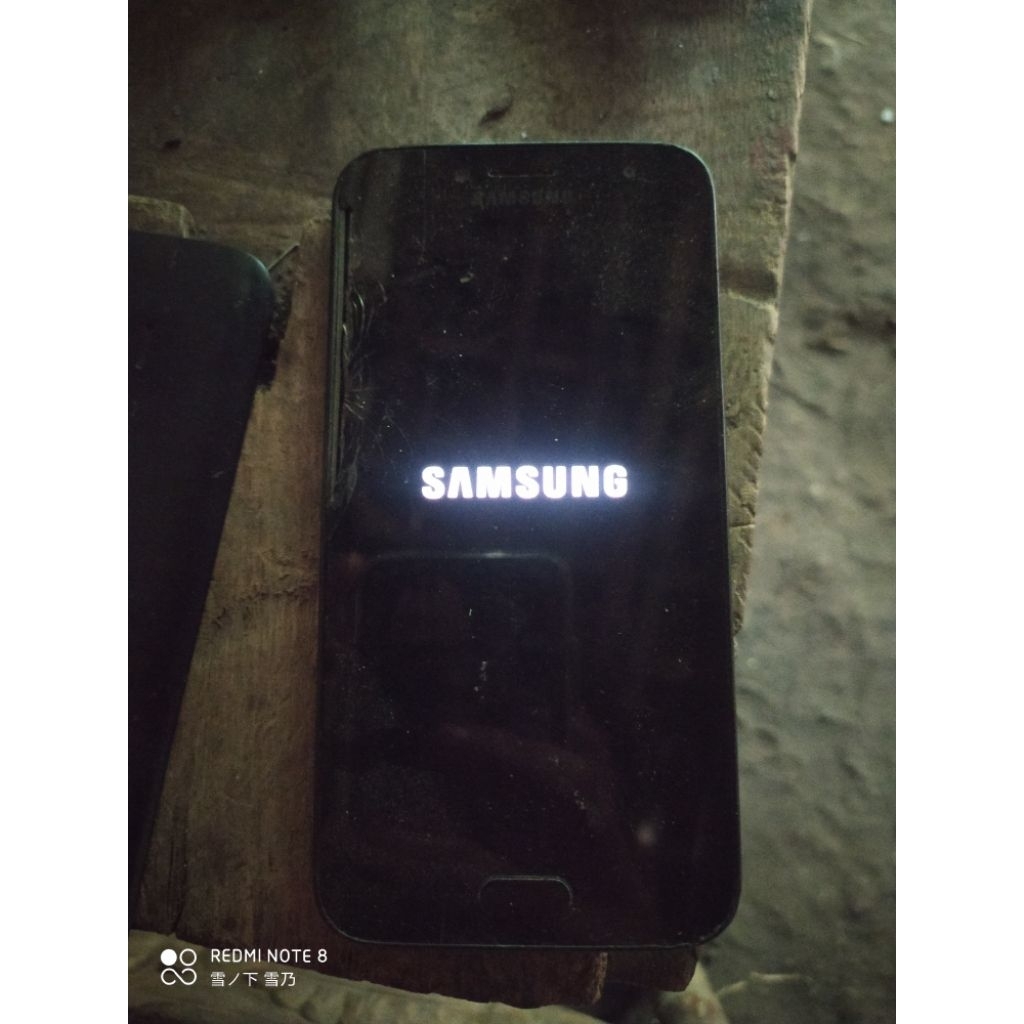 samsung j2 pro minus lcd dan baterai
