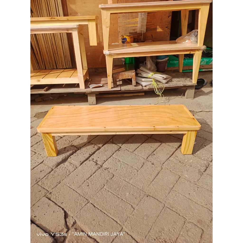 meja lekar / lesehan