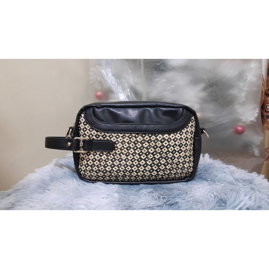 Tas Anyaman Rotan Kalimantan Kombinasi Sintetis / Tas Wanita / Tas Slempang / Trending