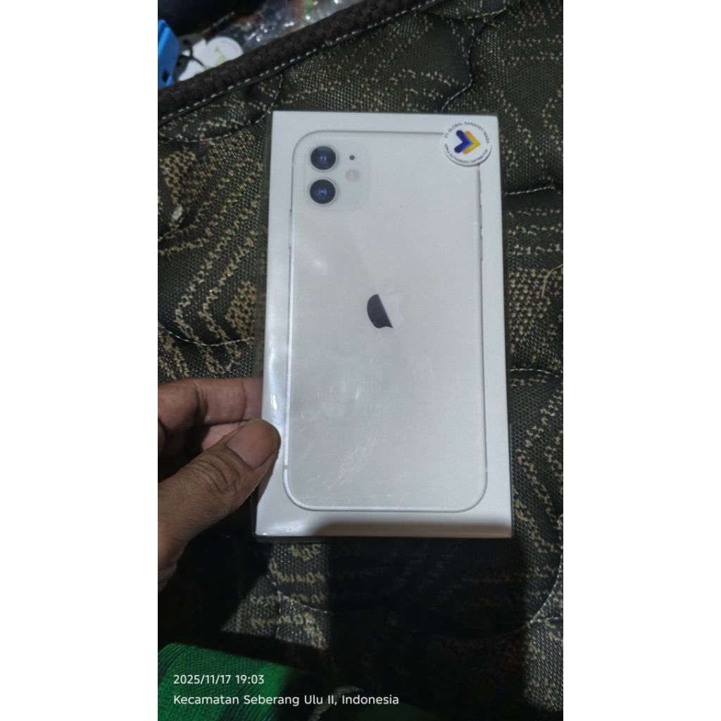 iphone 11 /128 white second ibox mulus 99%